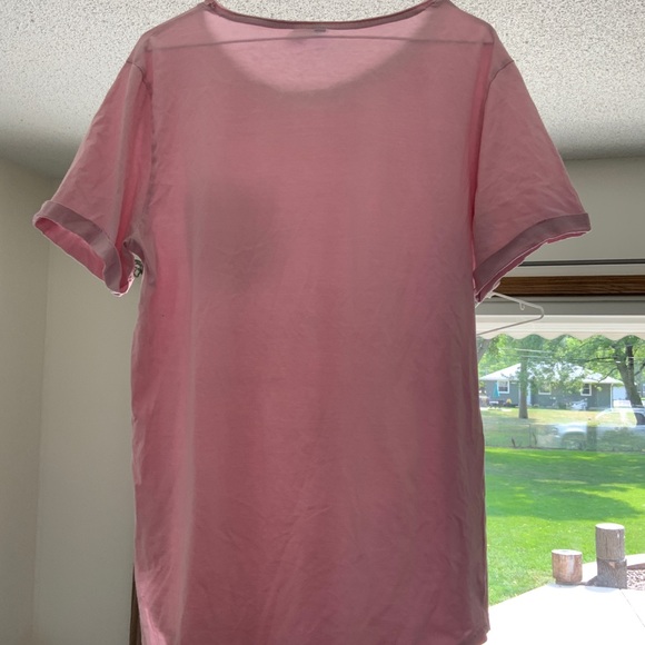 H&M Divided Pink T-Shirt - Picture 2 of 2